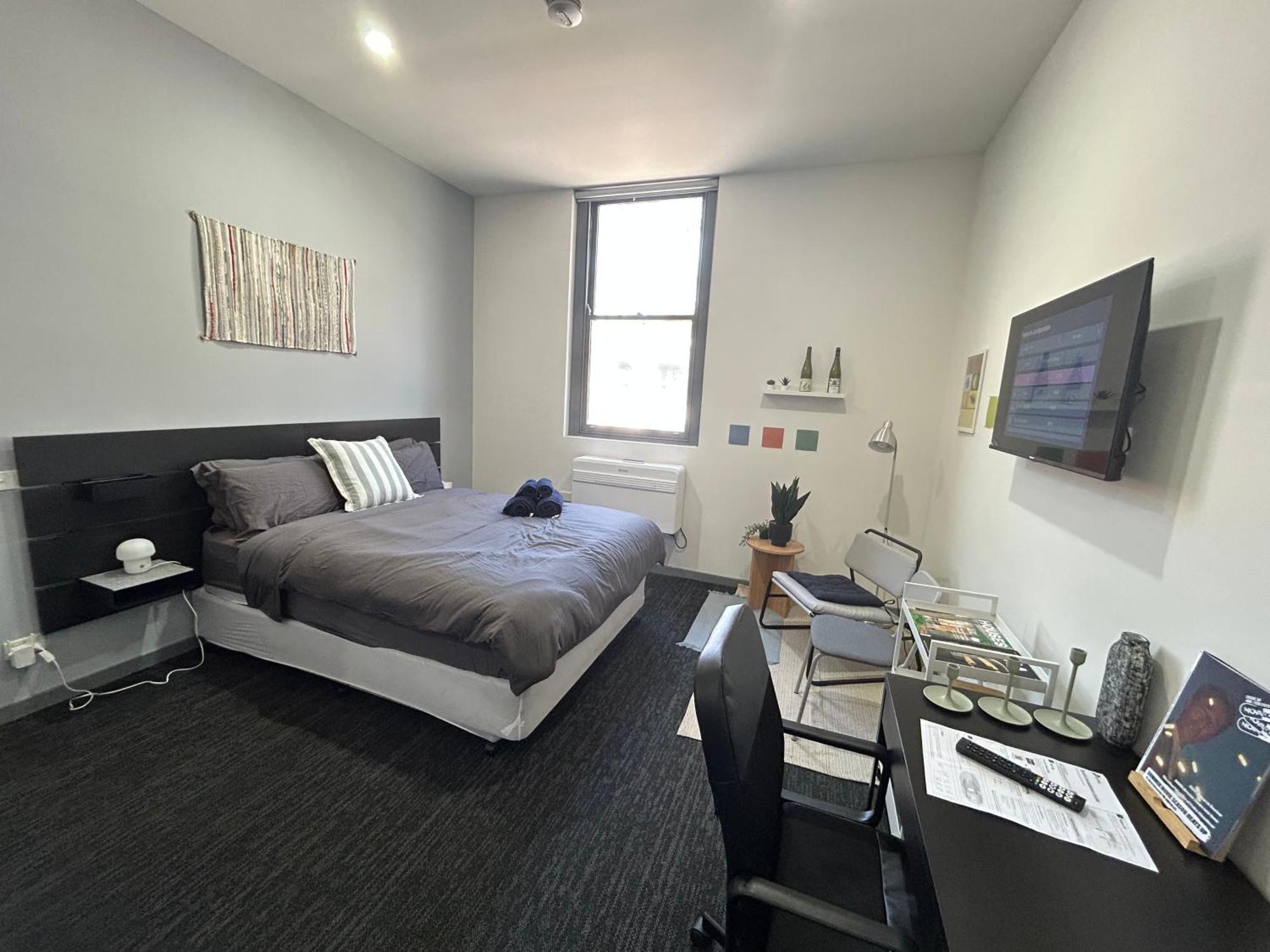 Alston Apartment